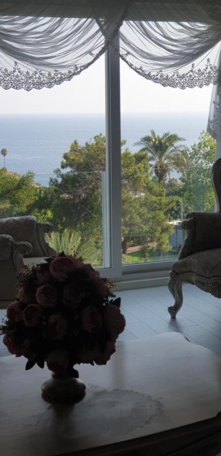 Antalya’da Muhteşem Manzaralı Superlüks Daire Daire *